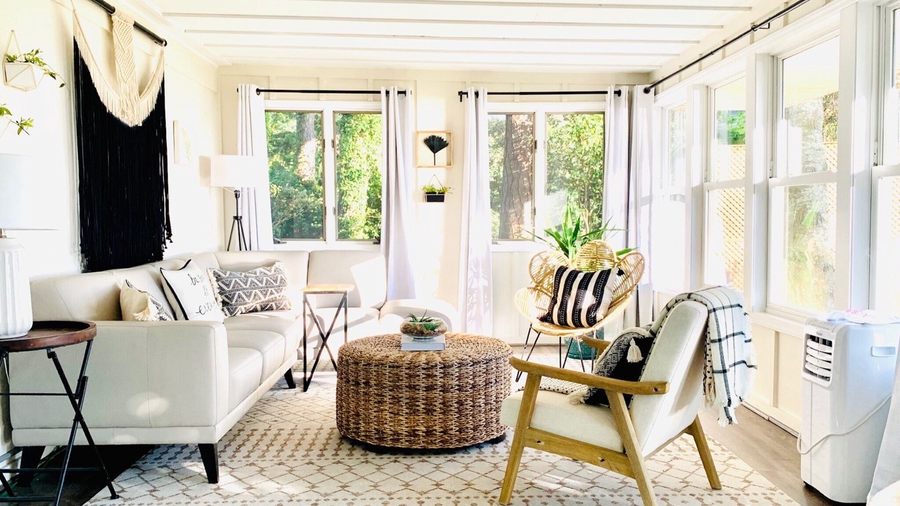 Photo of Livingroom in Southern Shores