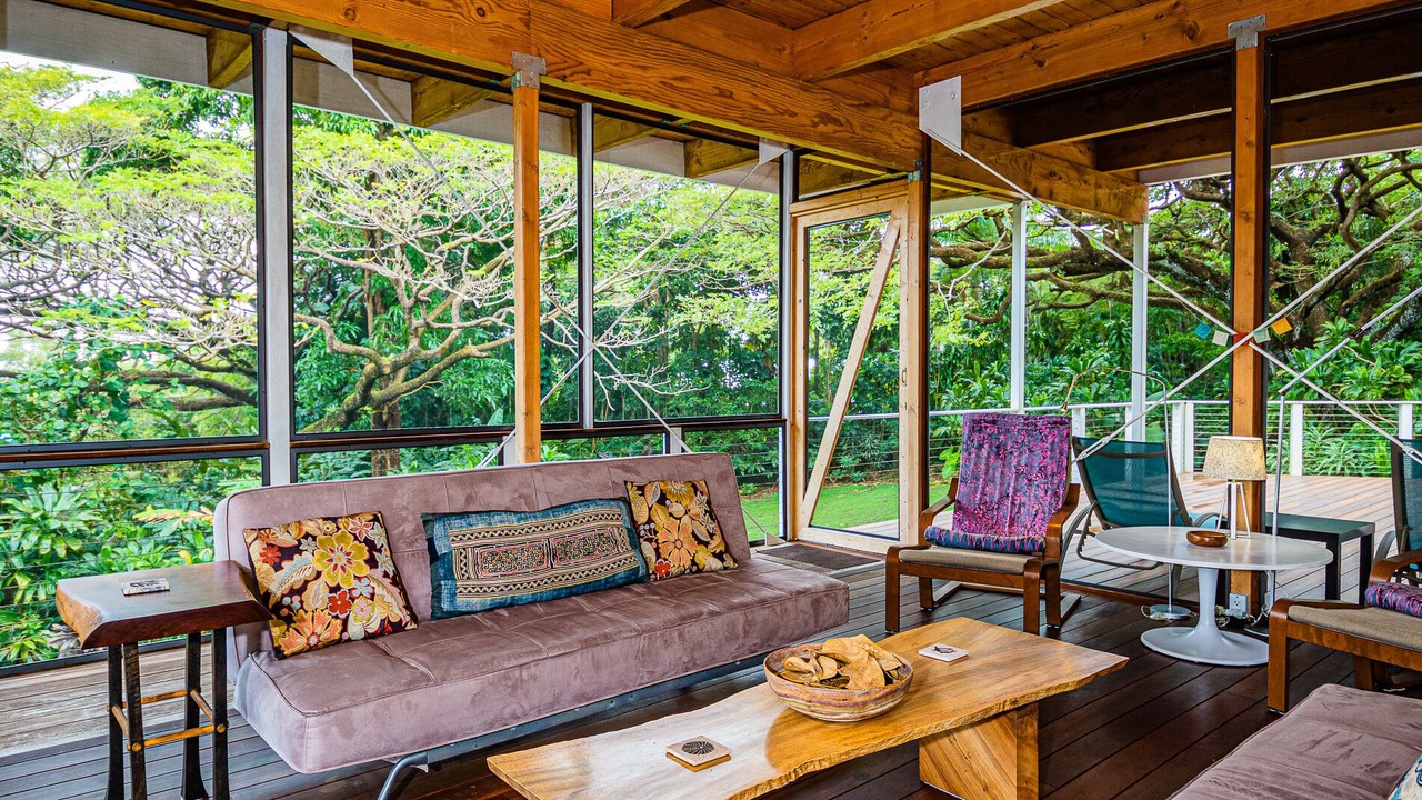 Photo of Bedroom in Puna Palisades