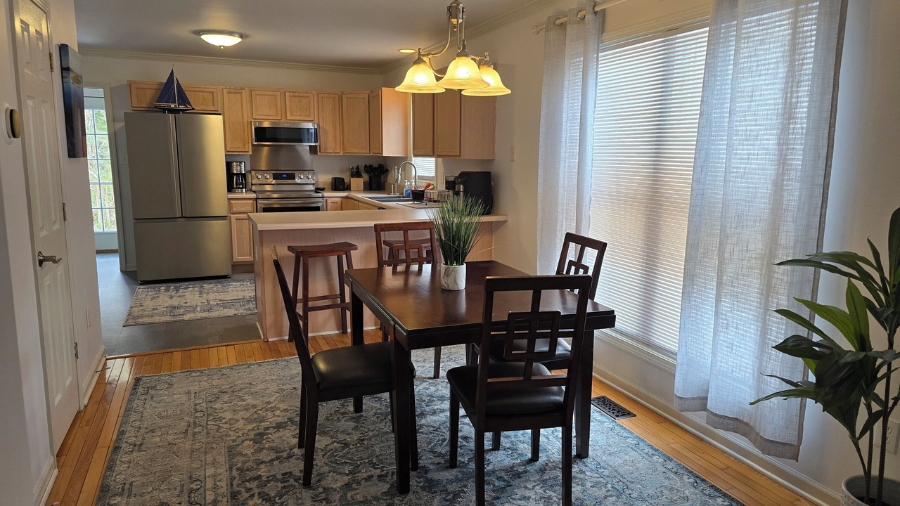 Photo of Others in Charleston