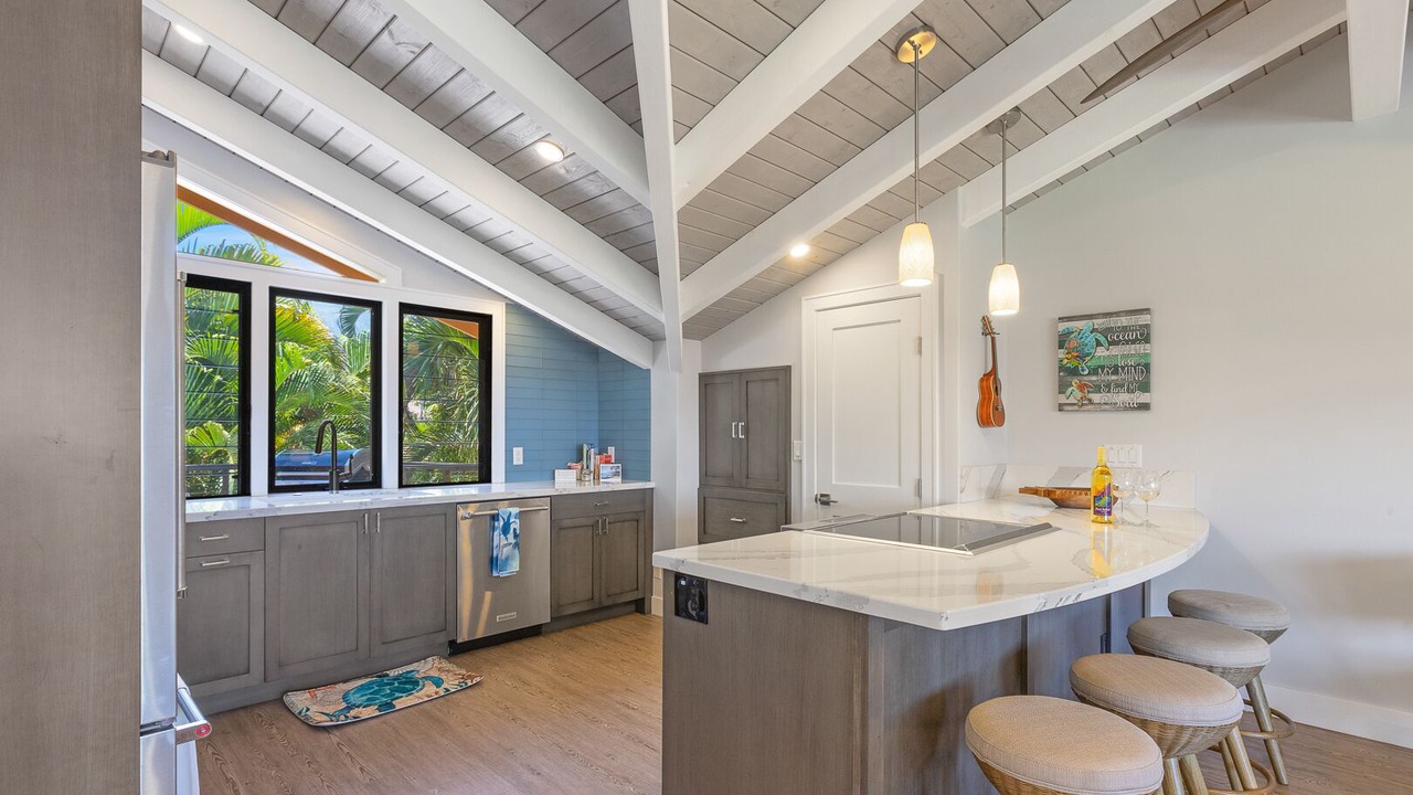 Photo of Kitchen in Downtown Lahaina