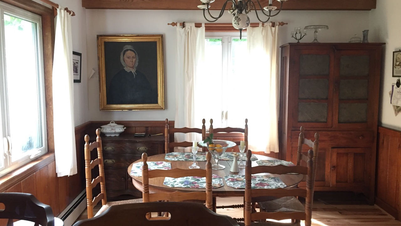 Photo of Bedroom in Laurel Springs