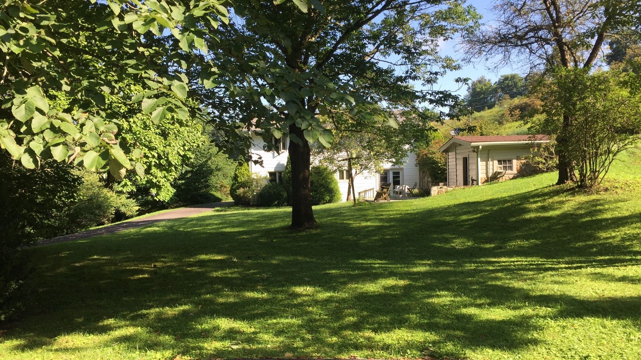 Photo of Others in Laurel Springs