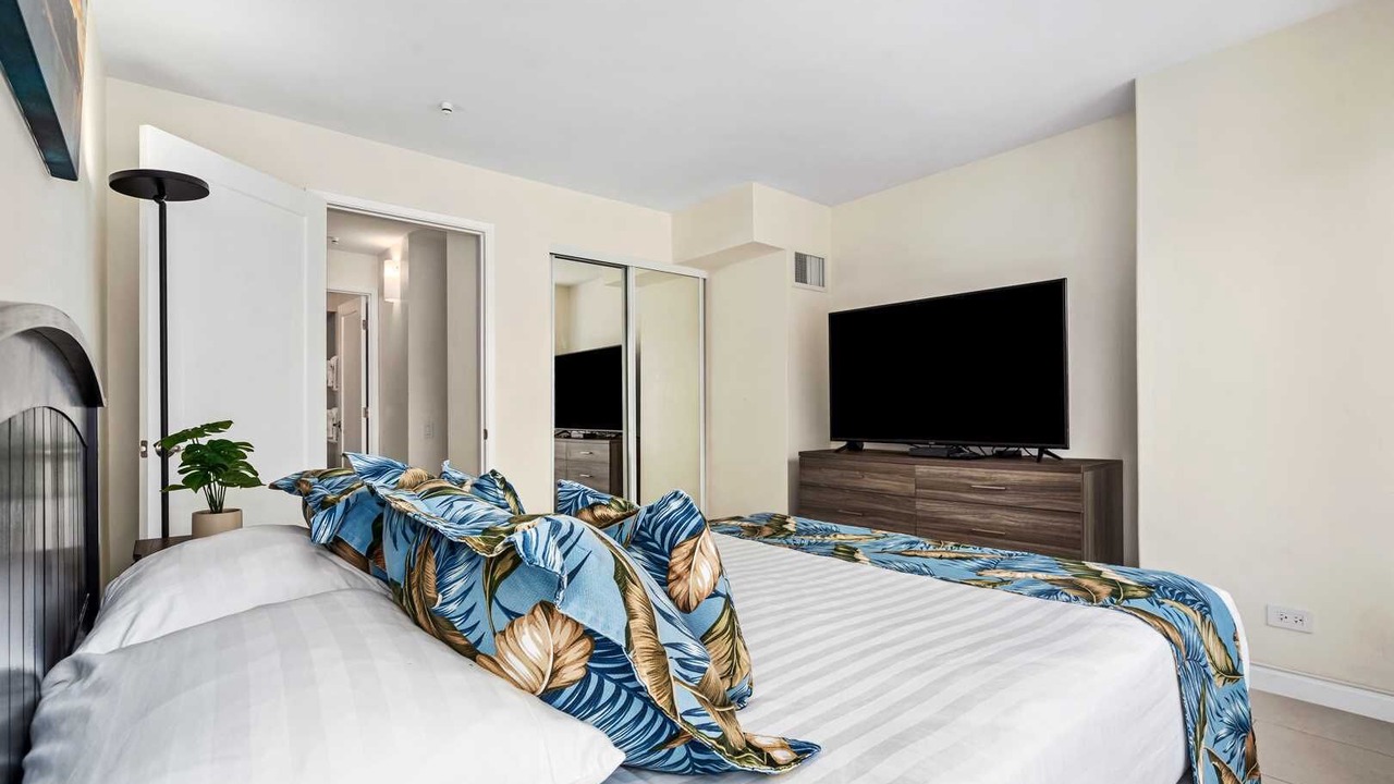 Photo of Bedroom in Waikiki