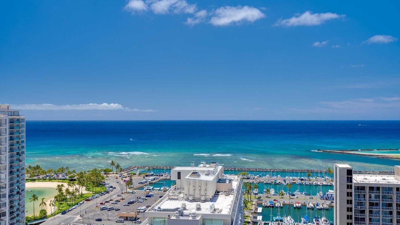 Photo of Others in Waikiki