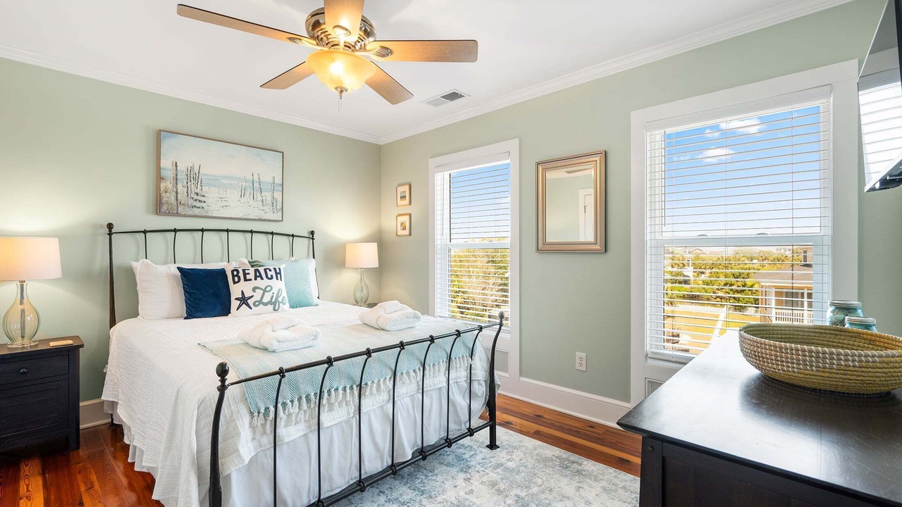 Photo of Bedroom in Beachwalk