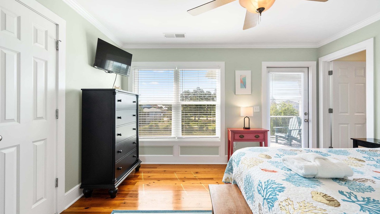 Photo of Bedroom in Beachwalk