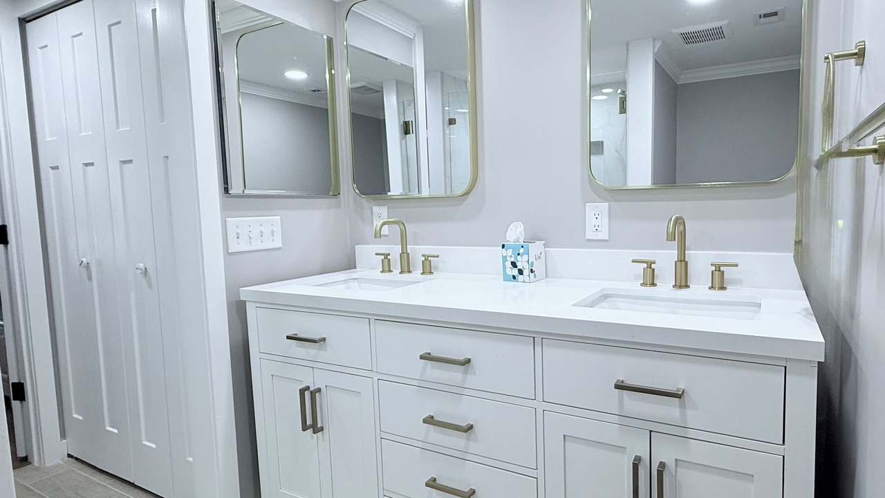 Photo of Bathroom in South Beach