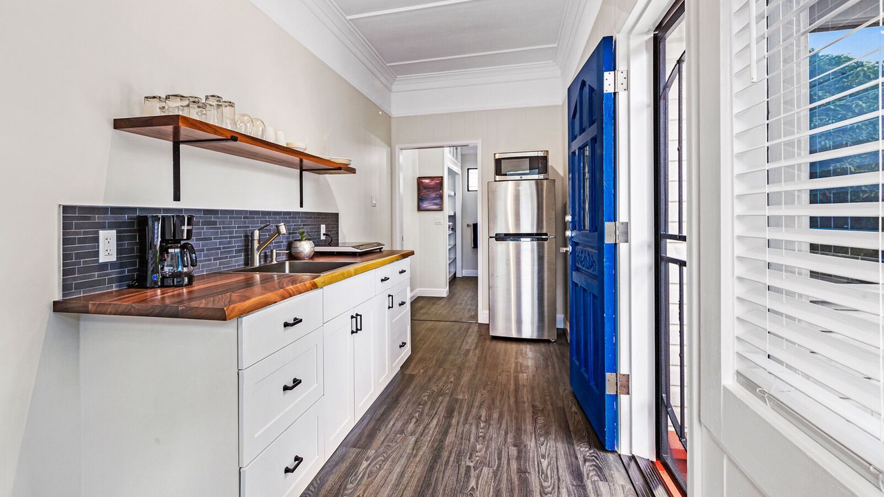 Photo of Kitchen in Wailuku