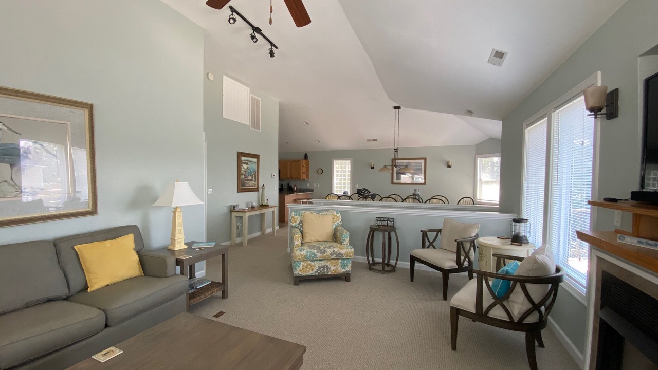 Photo of Livingroom in Corolla Light