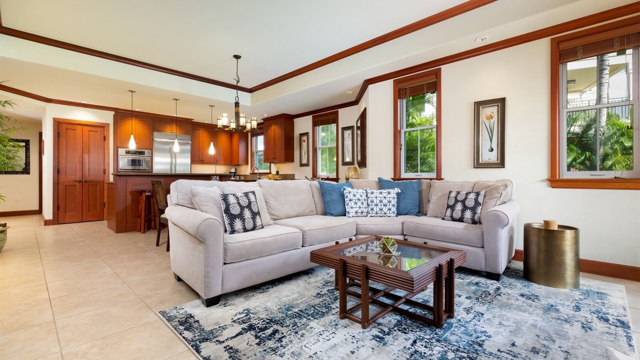 Photo of Livingroom in Waikoloa