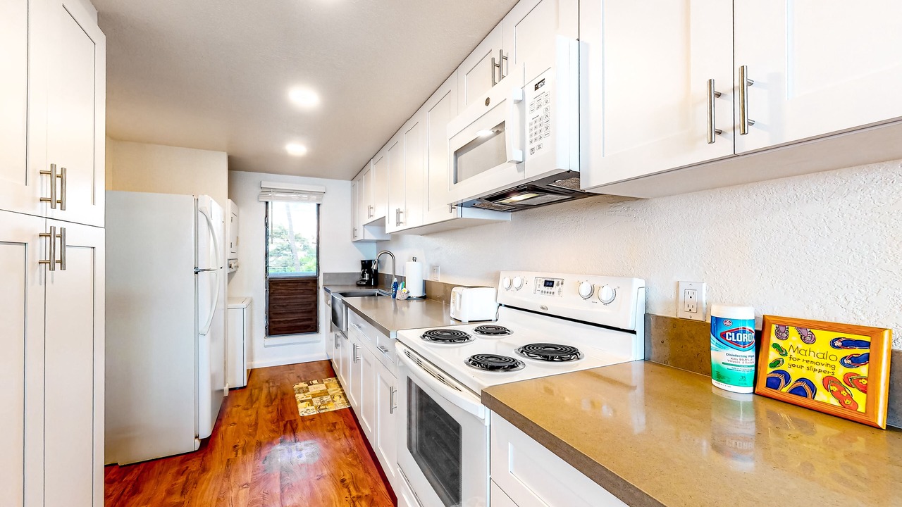 Photo of Kitchen in Maalaea