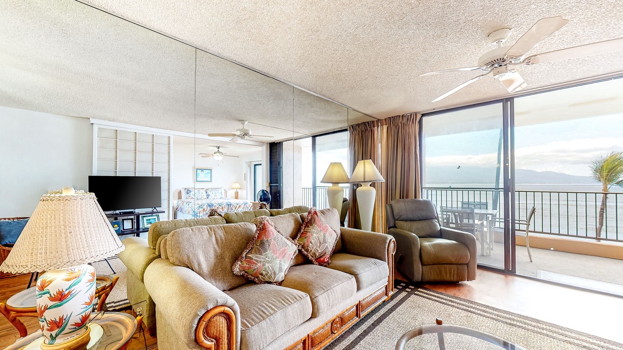 Photo of Livingroom in Maalaea
