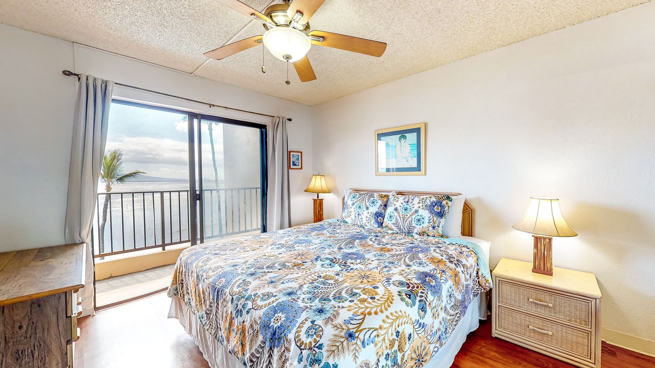 Photo of Bedroom in Maalaea