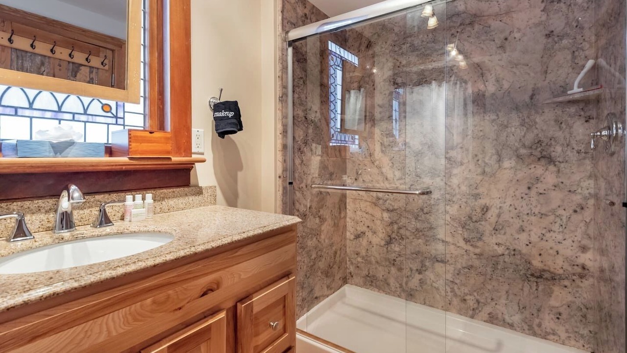 Photo of Bathroom in Cannonborough Elliotborough