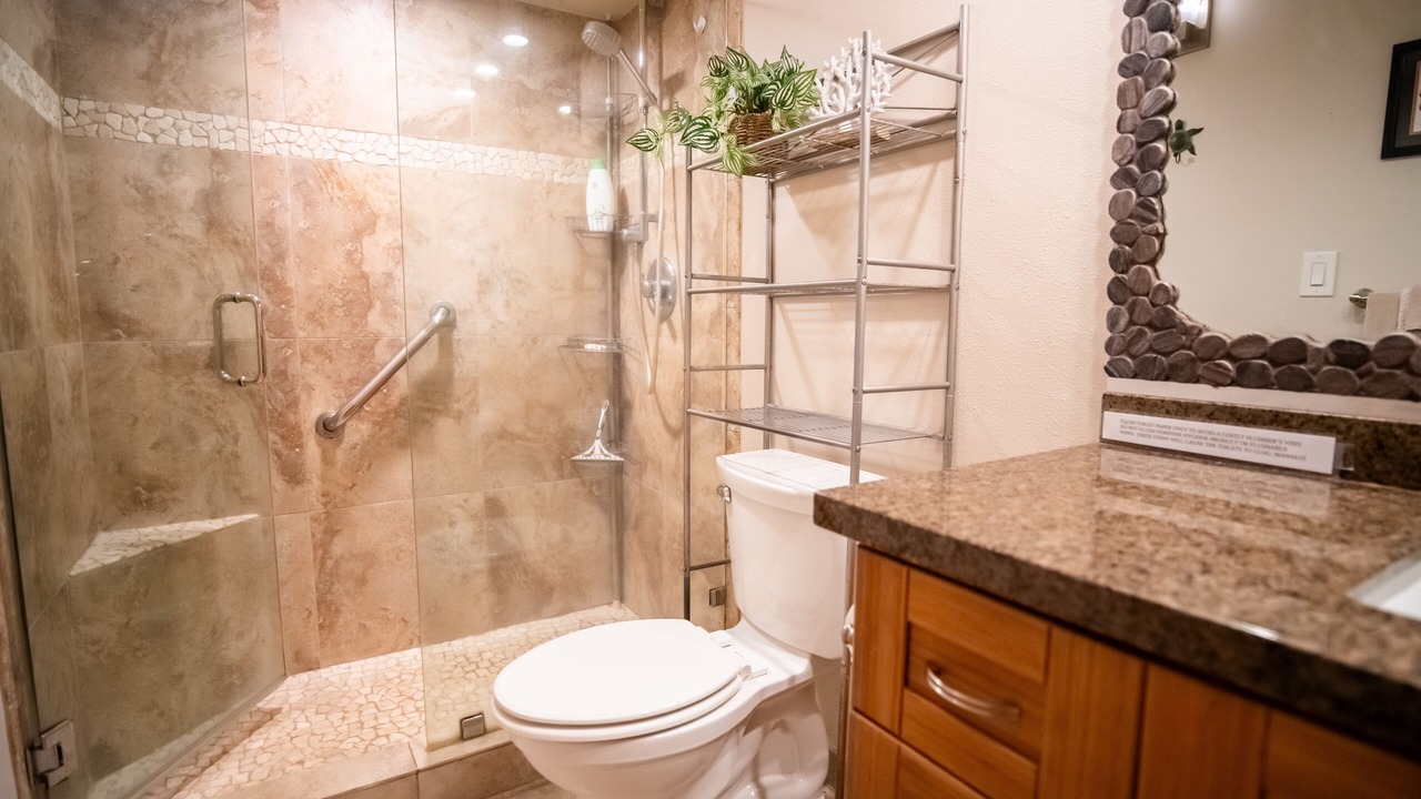 Photo of Bathroom in Kihei