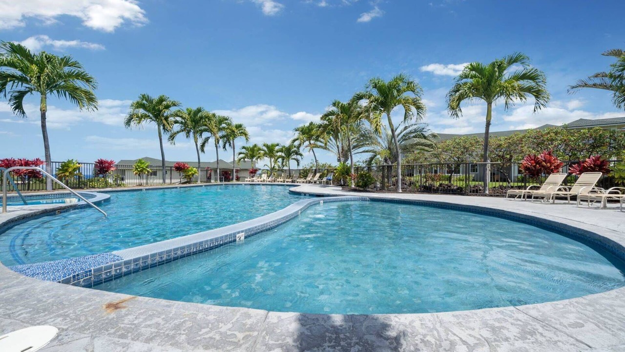 Photo of Outdoor in Kahaluu Bay
