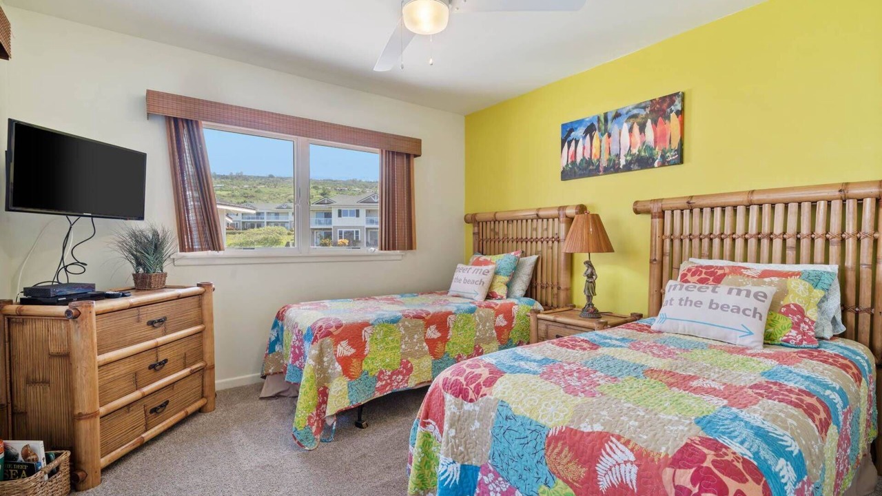 Photo of Bedroom in Kahaluu Bay