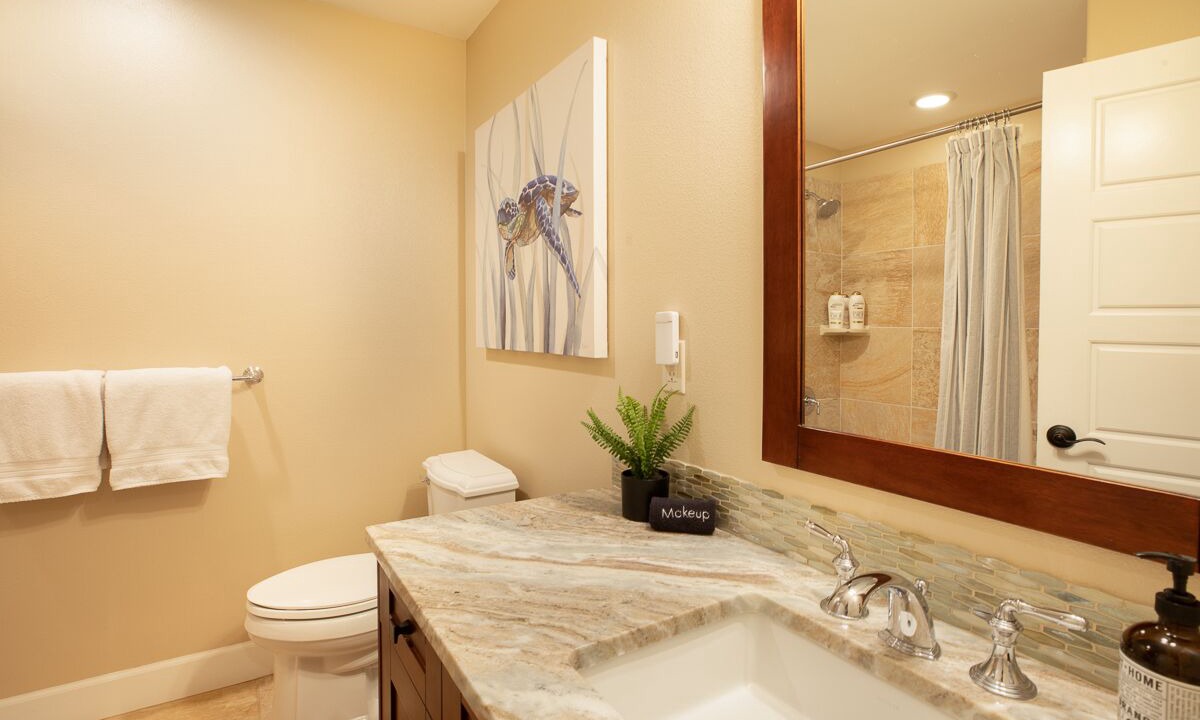 Photo of Bathroom in Kulalani