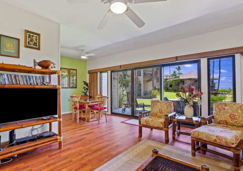 Photo of Livingroom in Lihue