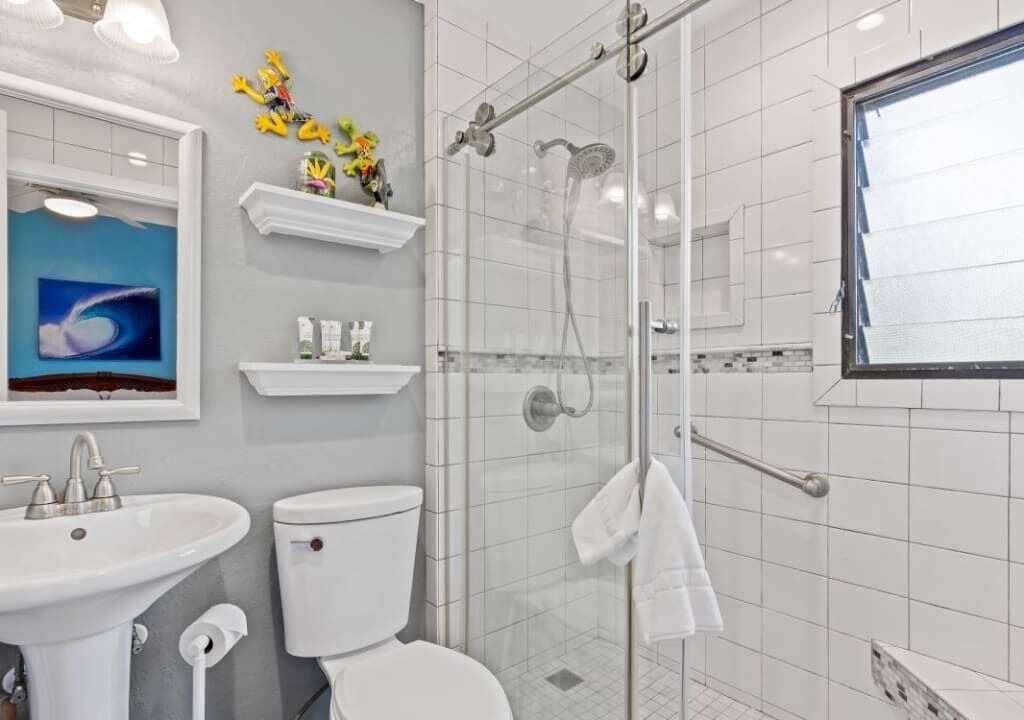 Photo of Bathroom in Lihue