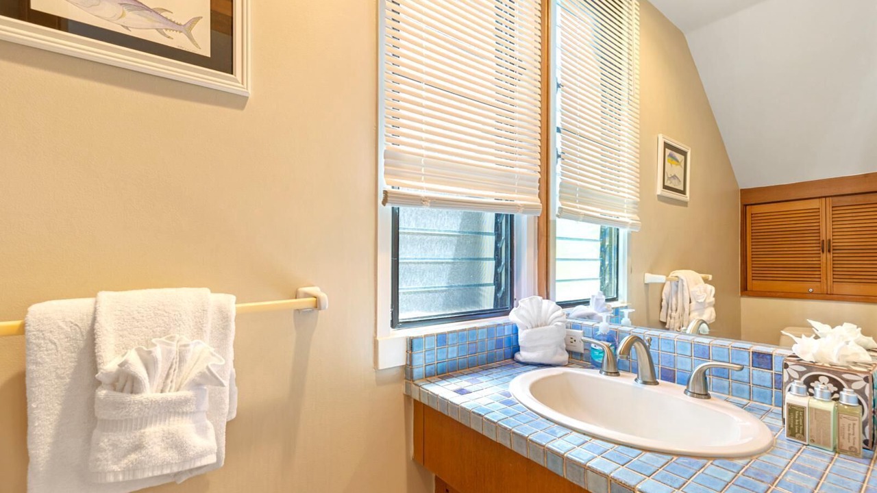 Photo of Bathroom in Napili