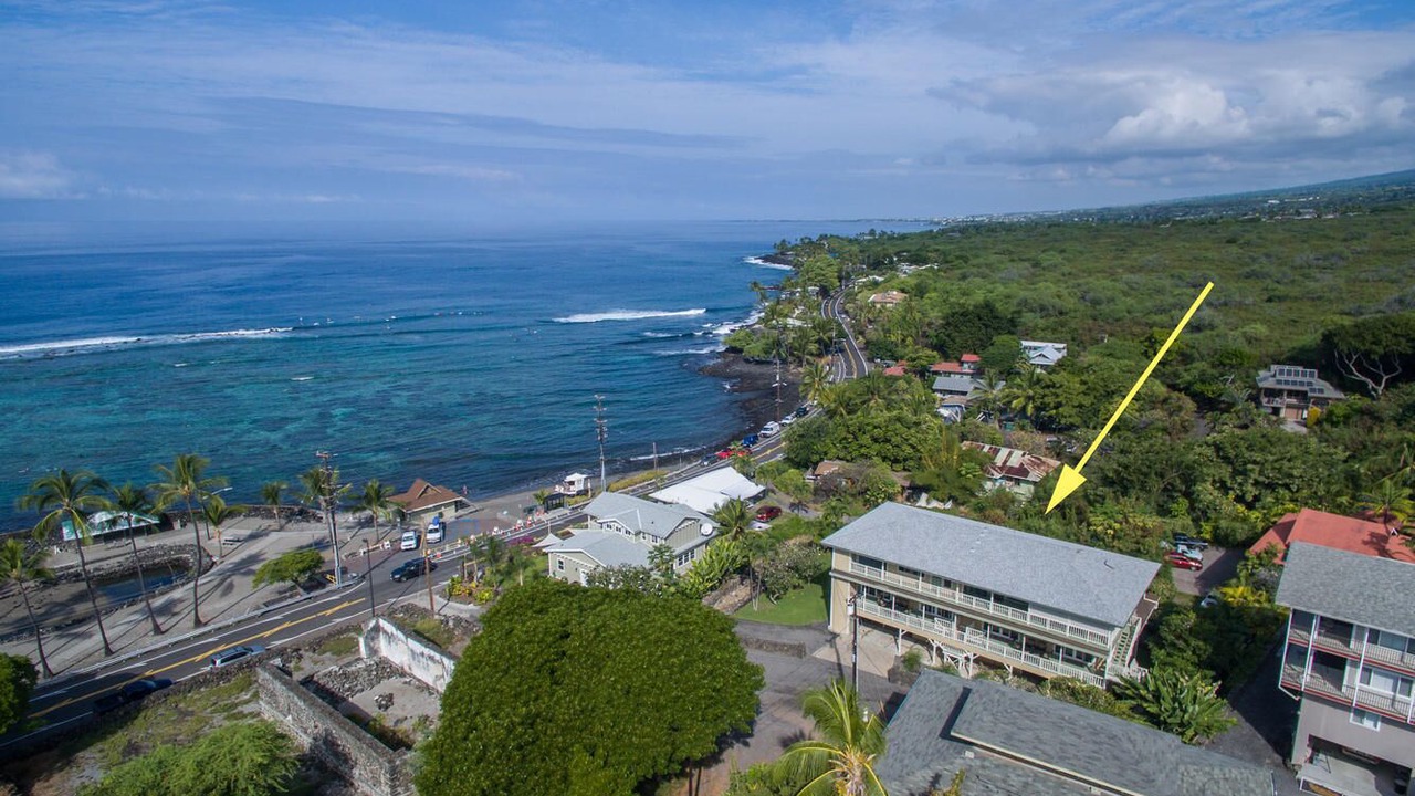Photo of Others in Kahaluu Bay