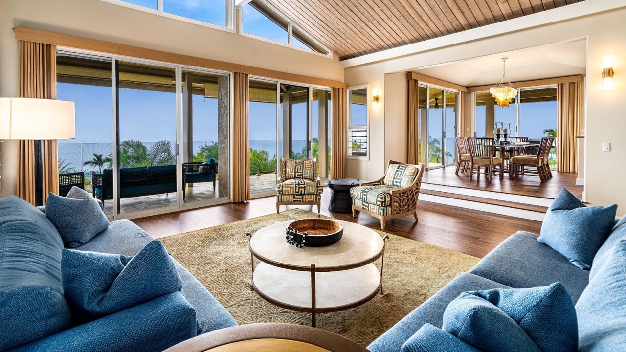 Photo of Bedroom in Kahaluu Bay
