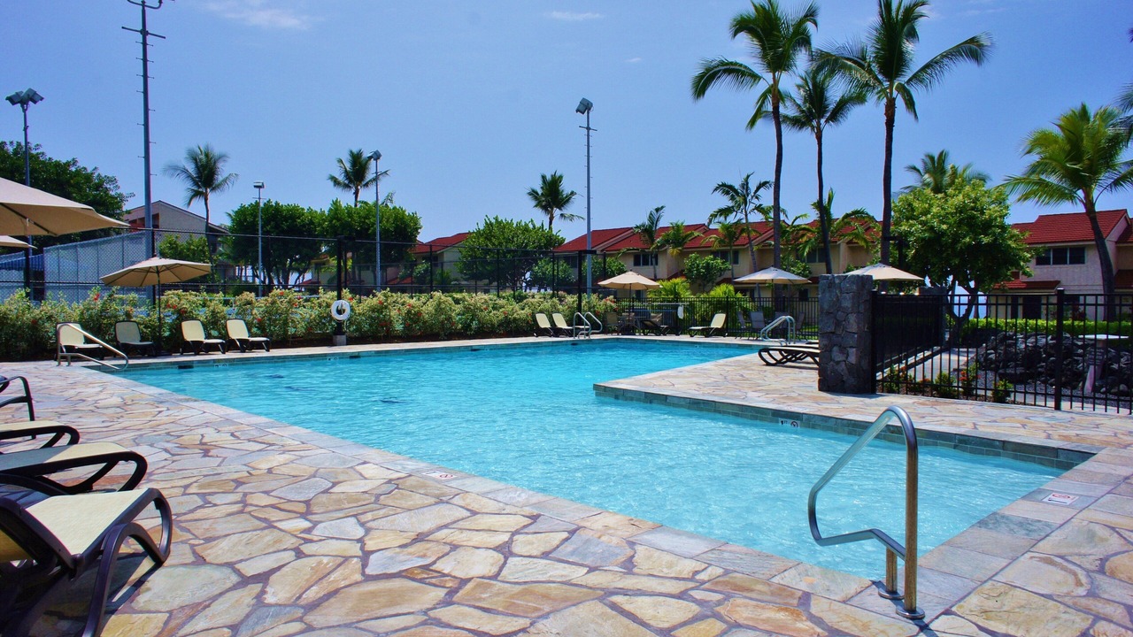 Photo of Outdoor in Kahaluu Bay