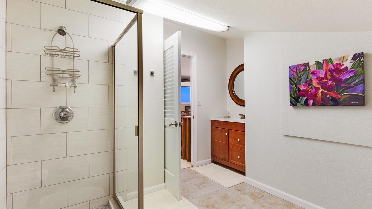 Photo of Bathroom in Keauhou