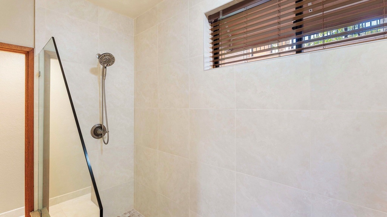 Photo of Bathroom in Waikoloa