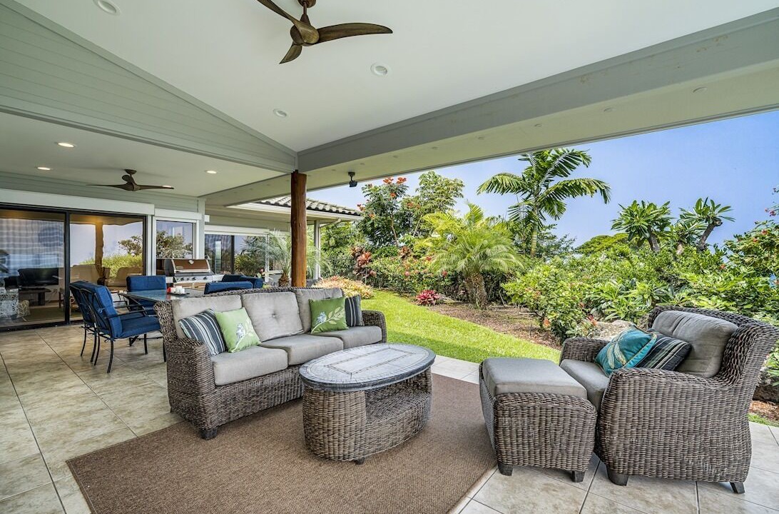 Photo of Outdoor in Kahaluu Bay