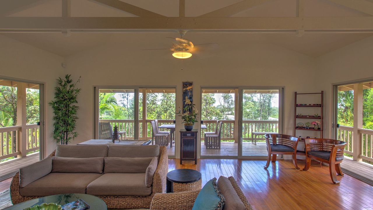 Photo of Bedroom in Keaau
