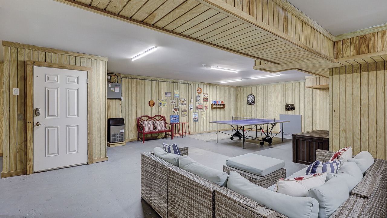 Photo of Bedroom in North Forest Beach