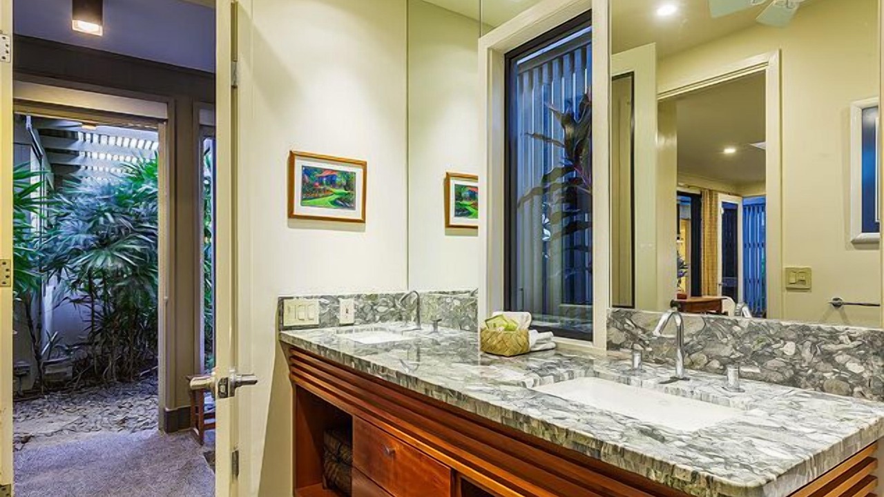 Photo of Bathroom in Kamuela