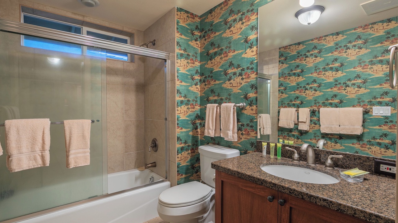 Photo of Bathroom in Waikoloa