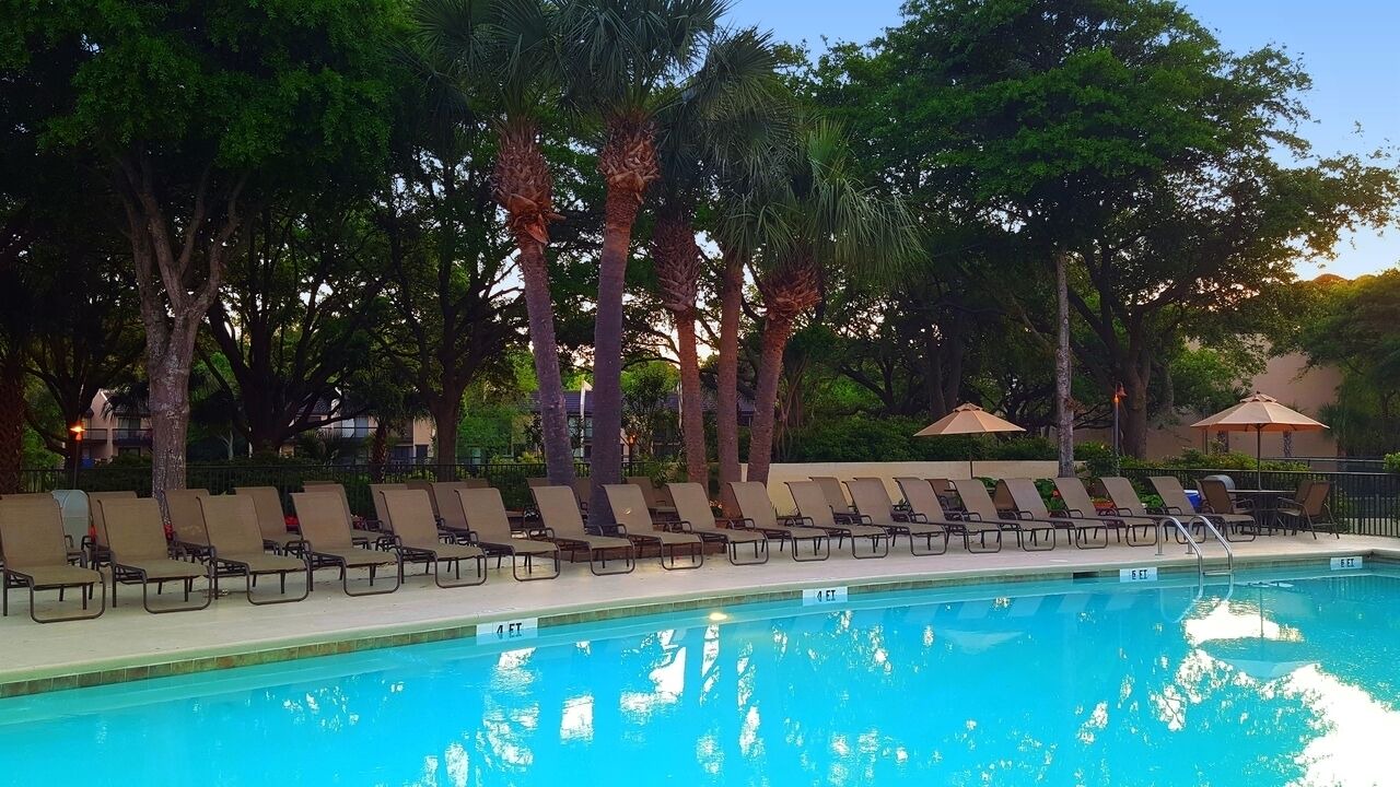 Photo of Outdoor in Folly Field
