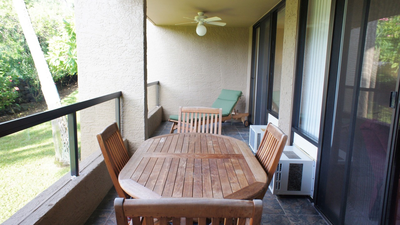 Photo of Others in Historic Kailua Village