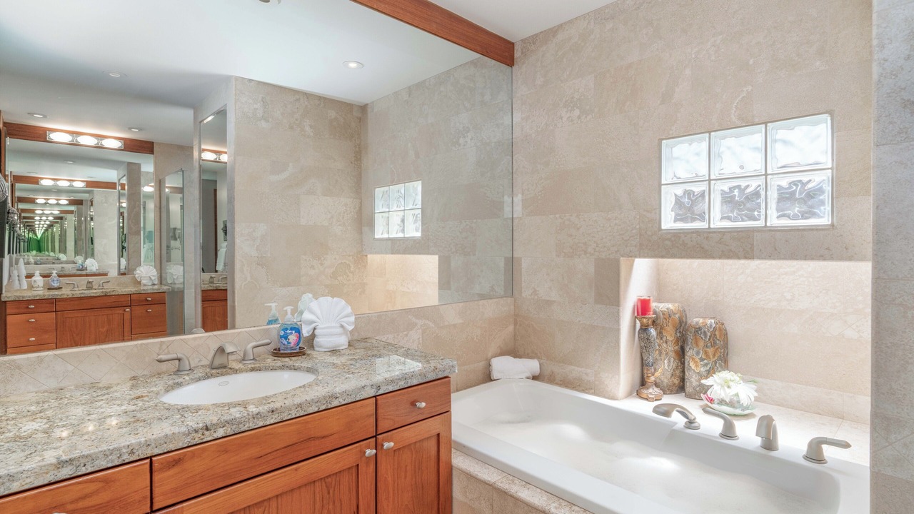 Photo of Bathroom in Kamuela