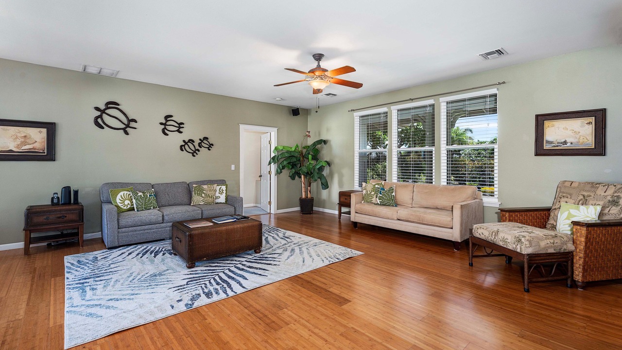 Photo of Livingroom in Kailua-Kona