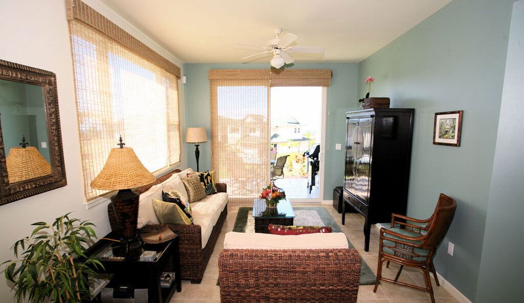 Photo of Livingroom in Kahaluu Bay