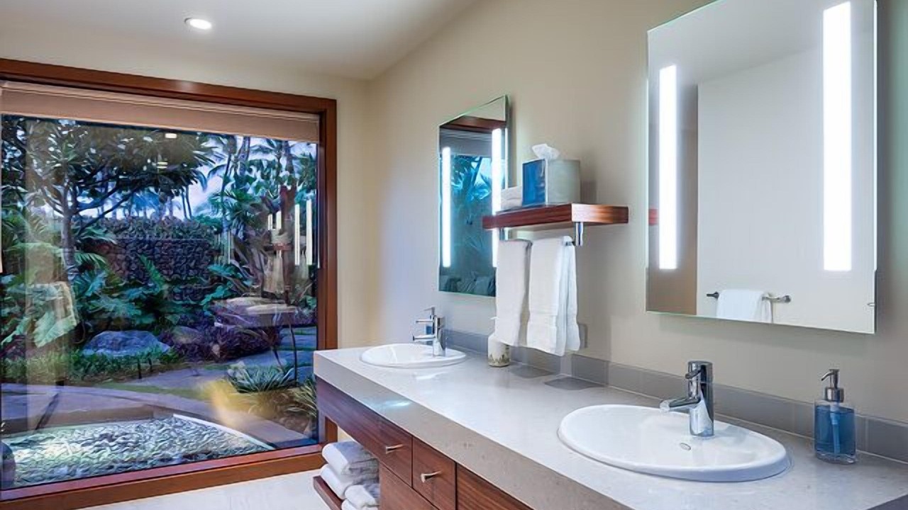 Photo of Bathroom in Kamuela