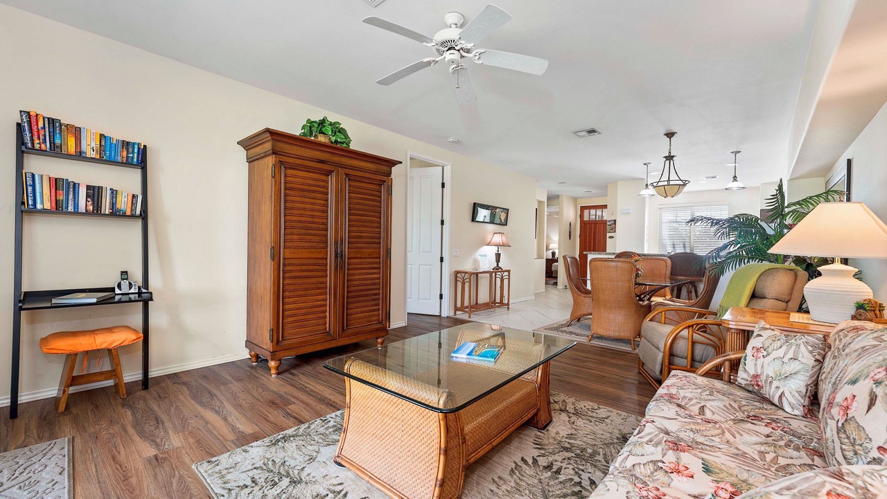 Photo of Livingroom in Waikoloa