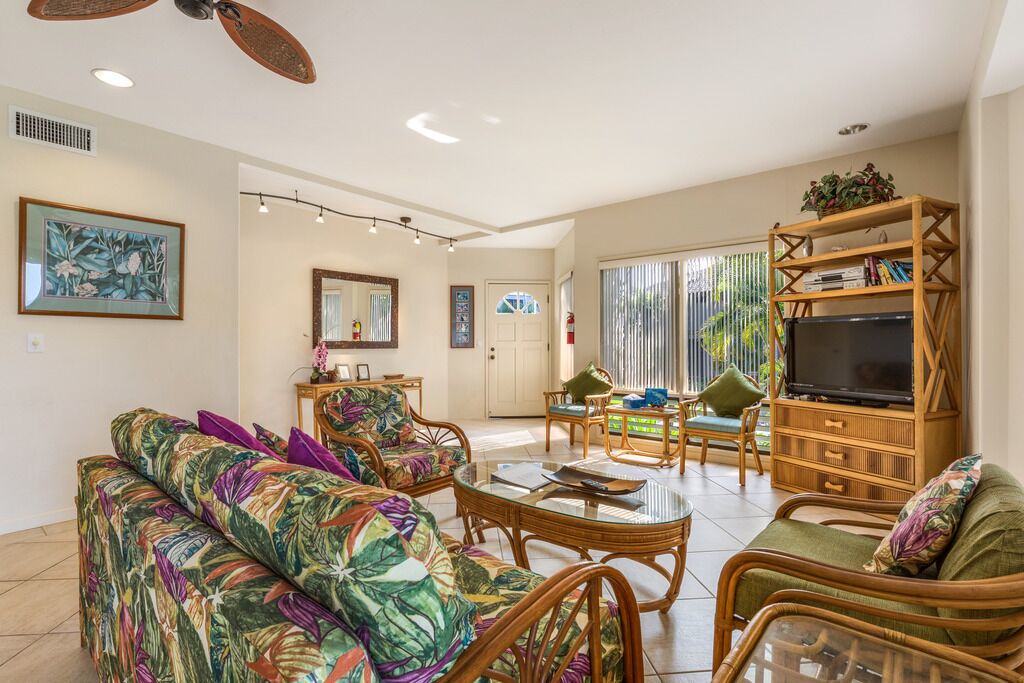 Photo of Livingroom in Keauhou