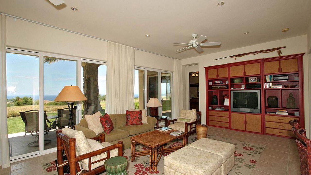 Photo of Livingroom in Kamuela