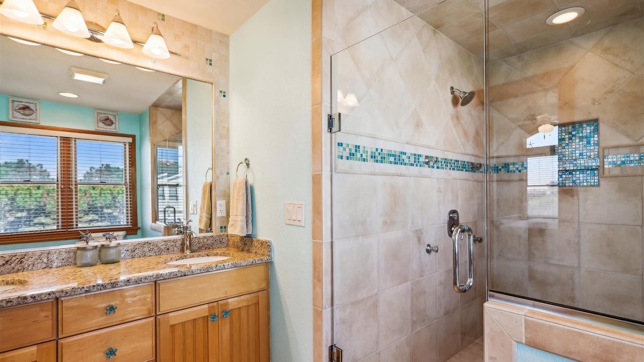 Photo of Bathroom in Whalehead Beach