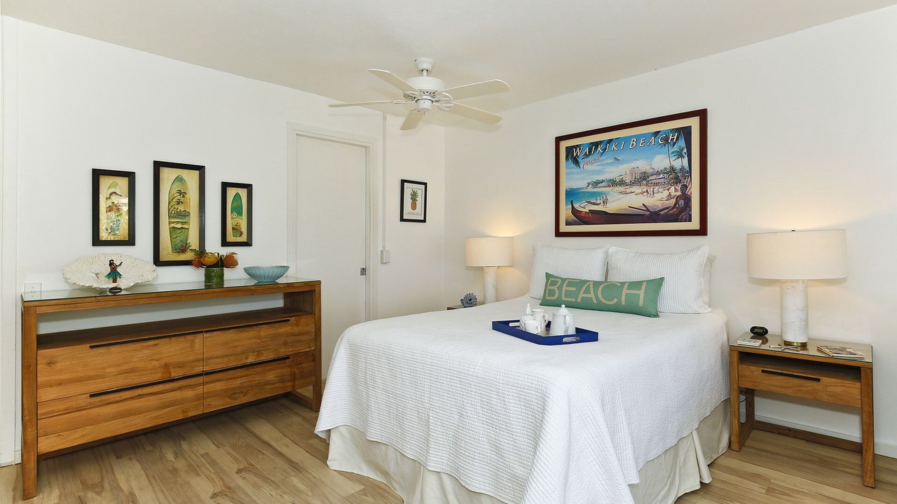 Photo of Bedroom in Diamond Head - Kapahulu - St. Louis