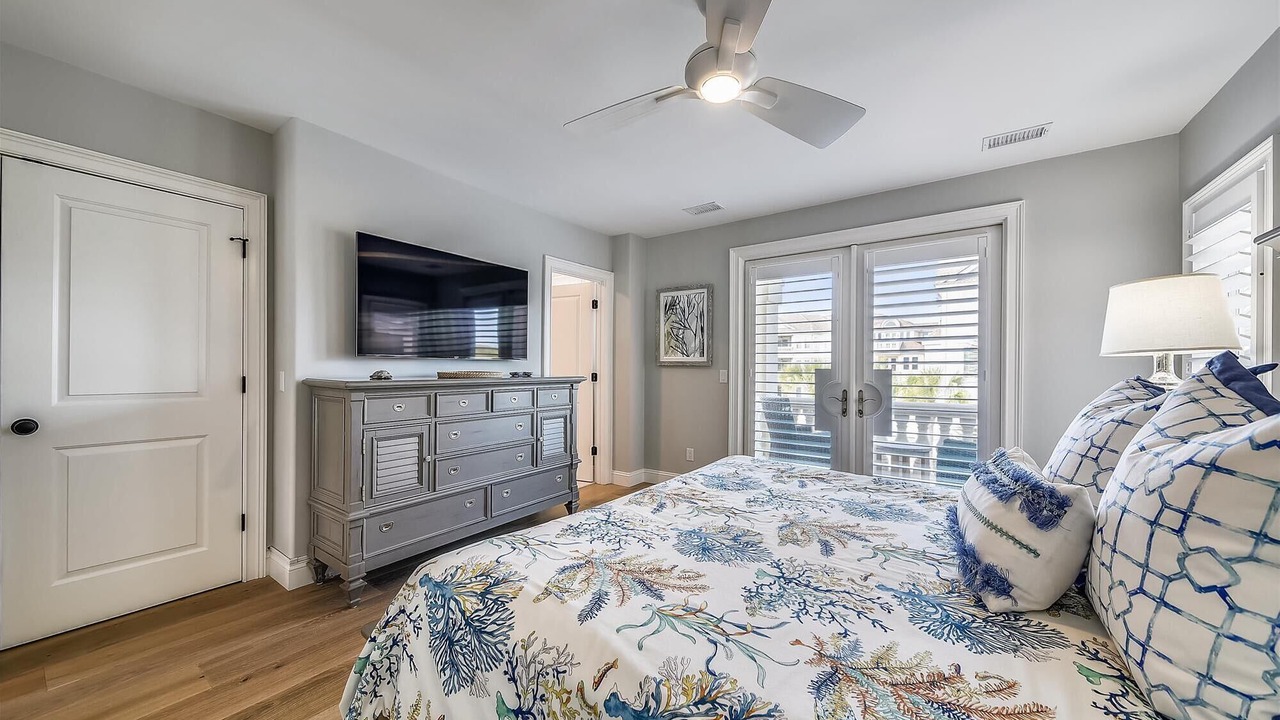 Photo of Bedroom in Palmetto Dunes