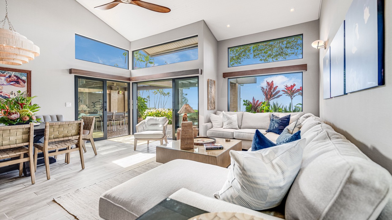 Photo of Livingroom in Wailea