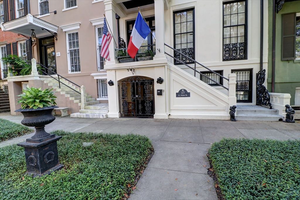 Photo of Outdoor in Historic Downtown Savannah