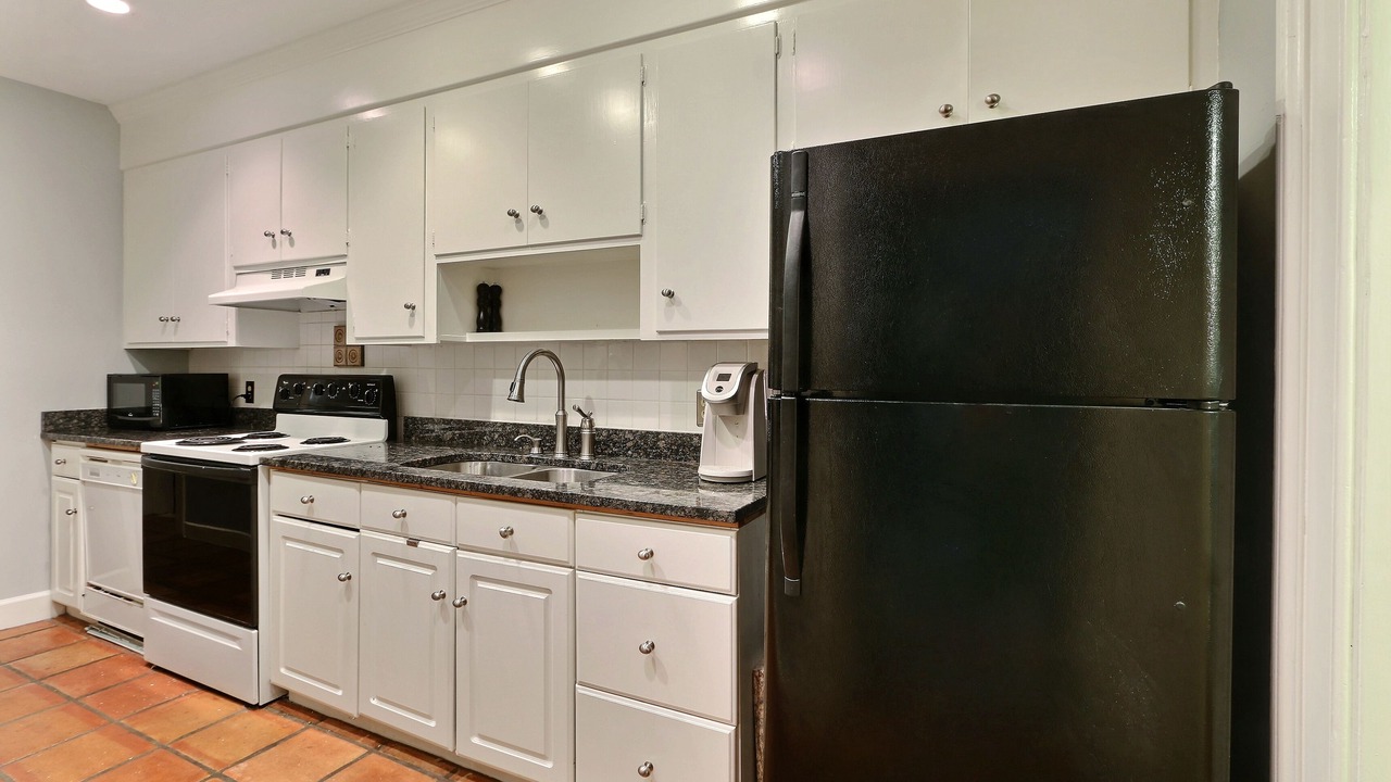 Photo of Kitchen in Historic Downtown Savannah